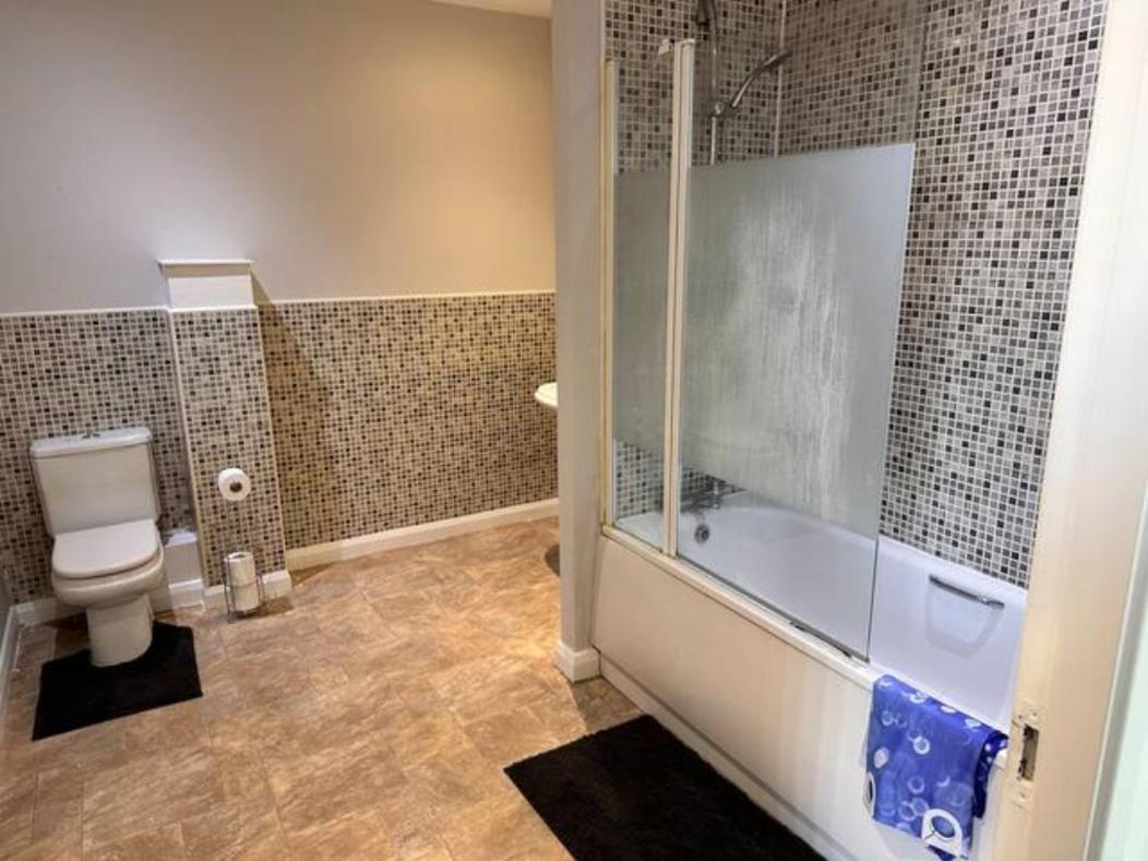 Crystal Home Manchester Ngoại thất bức ảnh