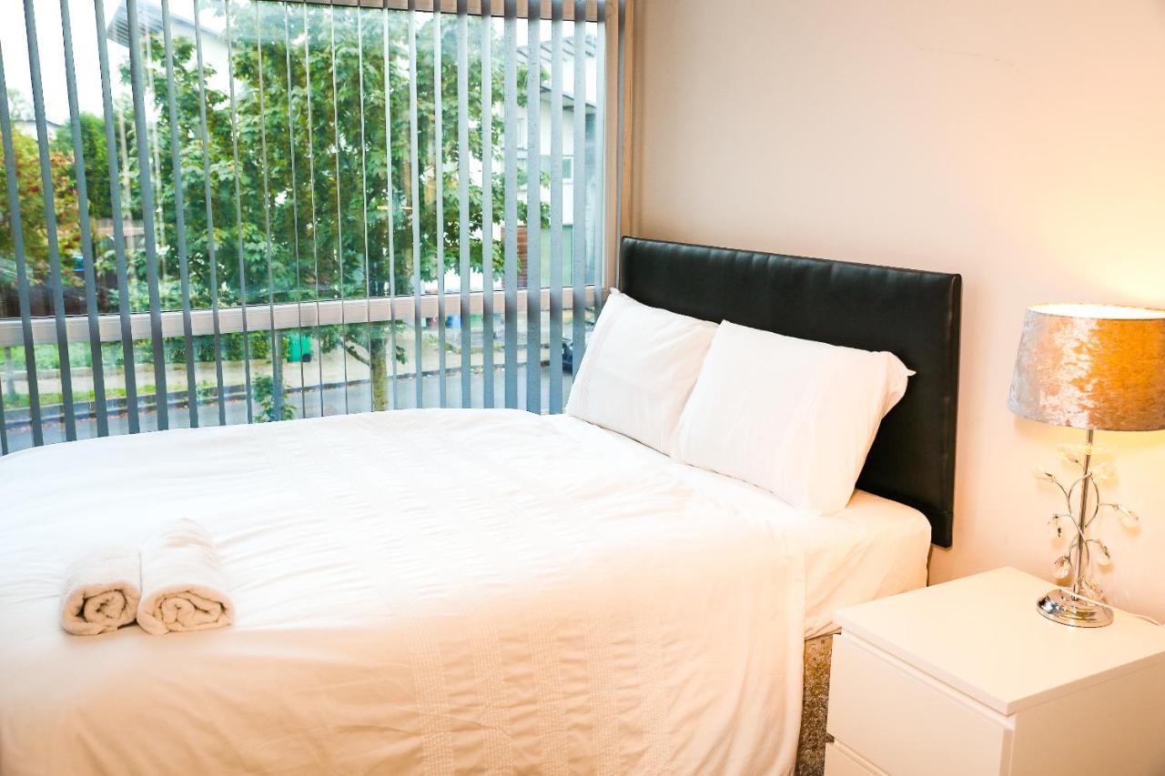 Crystal Home Manchester Ngoại thất bức ảnh