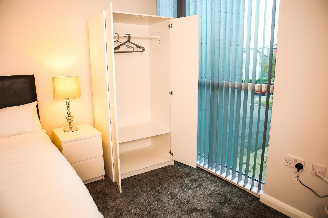 Crystal Home Manchester Ngoại thất bức ảnh